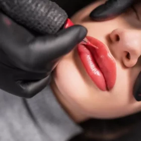 MICROPIGMENTAÇÃO LABIAL